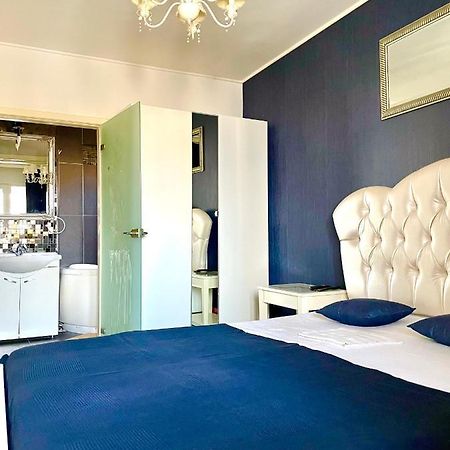 Apartament Cu 3 Dormitoare Jolie.M Apartment กาลาจิ ภายนอก รูปภาพ