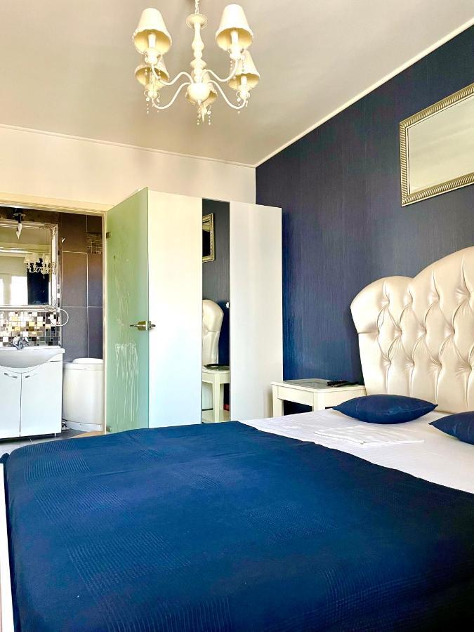 Apartament Cu 3 Dormitoare Jolie.M Apartment กาลาจิ ภายนอก รูปภาพ
