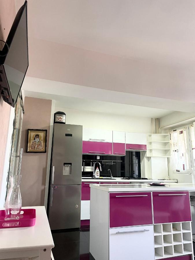 Apartament Cu 3 Dormitoare Jolie.M Apartment กาลาจิ ภายนอก รูปภาพ